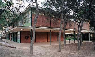 CESA. 4 pabellón  (1974). Foto actual / CESA. 4th pavilion (1974). Modern photograph