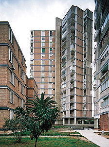 Complejo Vistahermosa, Alicante, 1962. Foto actual / Vistahermosa complex, Alicante, 1962. Modern photograph