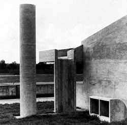 Exclusa de Kembs-Nifer. Le Corbusier. Œuvre complète vol. 8 Artemis Zurich, 1970.