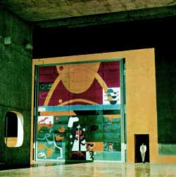Porte Émail del Palacio de la Asamblea. Le Corbusier. Œuvre complète vol. 8 Artemis Zurich, 1970.