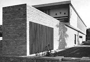 Casa Tovar. Foto de poca, 1963 / Tovar house. Period photograph, 1963