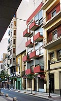 Edificio de viviendas calle Navarra/Block of flats on calle Navarra